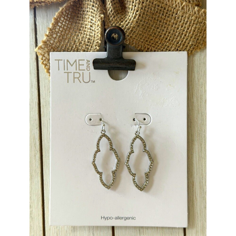 Time and Tru Silver Tone Crystal Pavé Quatrefoil Dangle Earrings Hypoallergenic